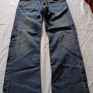 Signature Levi's Mens Jeans